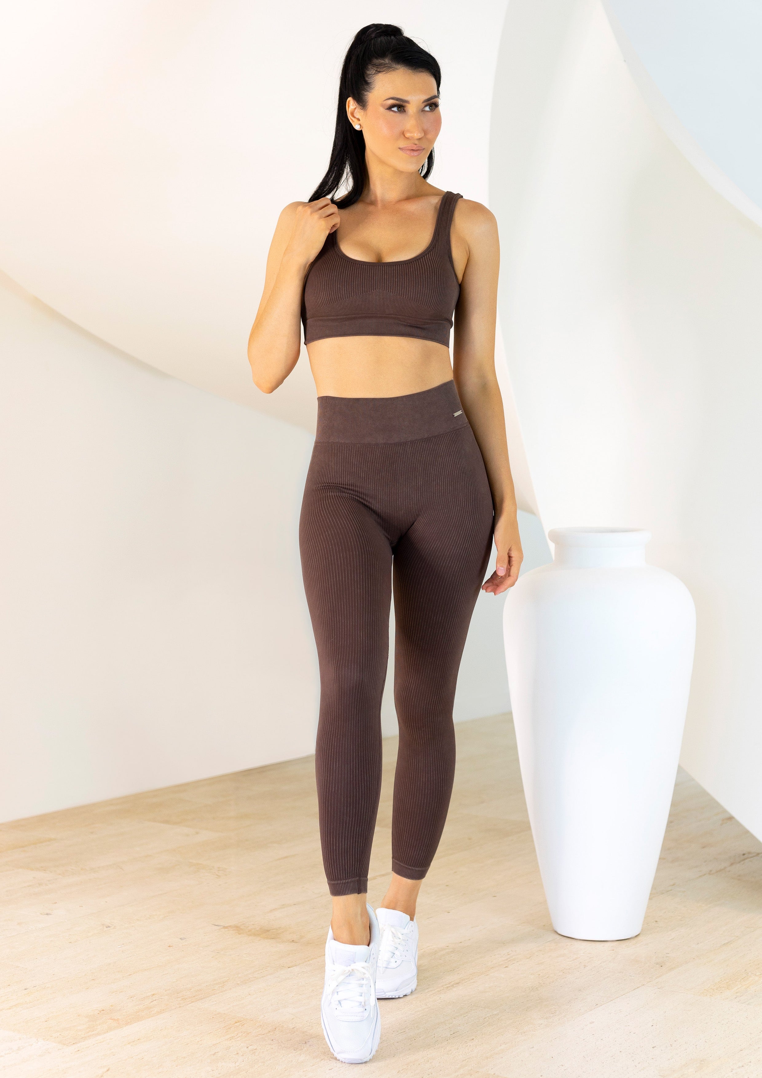 Coffee Seamless Sports Bra | Xahara