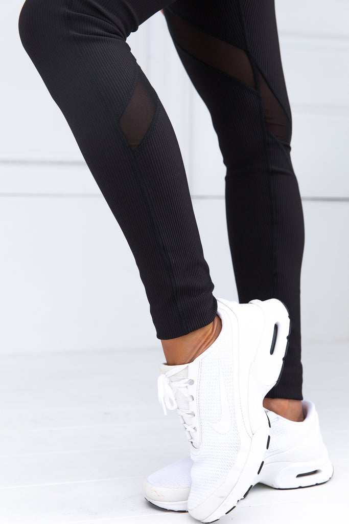 Bootylicious Black Ribbed Legging - Xahara Activewear